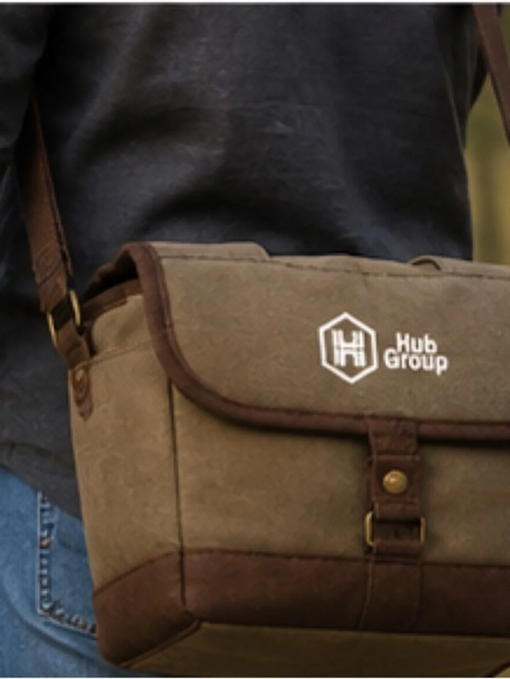 6-Pack Canvas Cooler Shoulder Bag w/ Bottle Opener